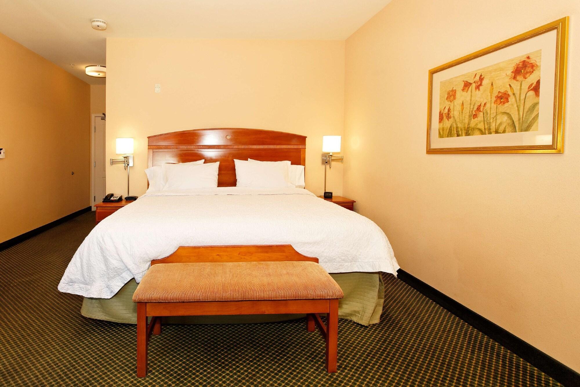 Hampton Inn By Hilton Montrose Exterior photo